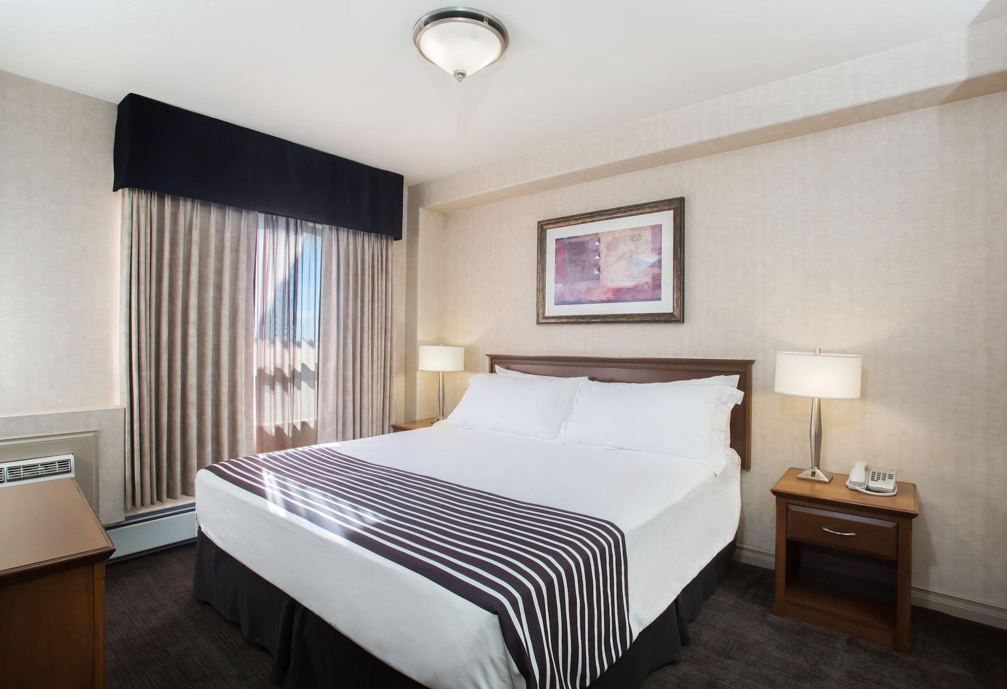 Sandman Hotel Calgary Airport Exterior photo