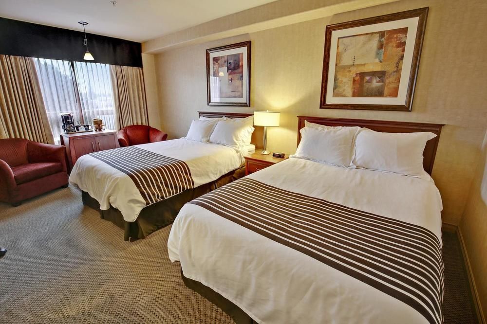 Sandman Hotel Calgary Airport Exterior photo