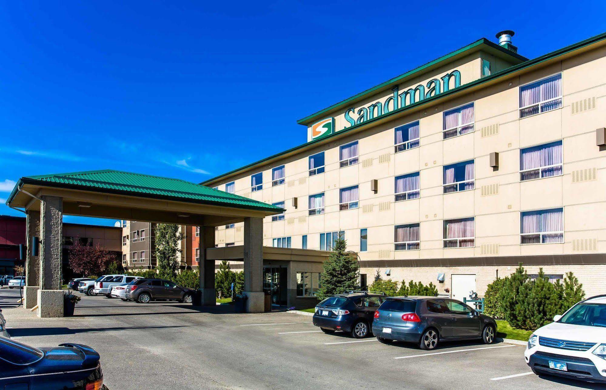 Sandman Hotel Calgary Airport Exterior photo